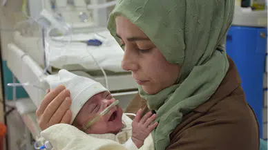 25 haftalık doğan Metin Alp'ın solunum yetmezliğine kök hücre tedavisiyle çözüm bulundu 