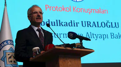 Bakan Uraloğlu: Demir yolu ağını 28 bin kilometreye çıkaracağız