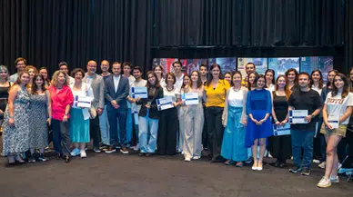 Öğrenciler yapay zeka ile geleceğin Antalya'sını çizdi