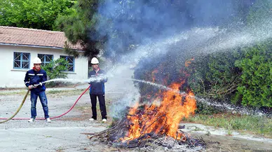 İzmir'in ormanlarına gönüllü kalkanı