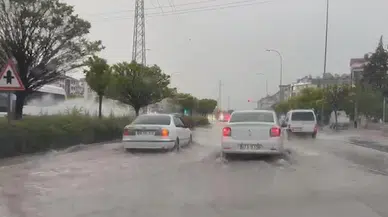 Konya'da sağanak yağmur, su baskınlarına neden oldu 