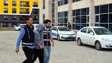 Edirne'de yurt dışına kaçma hazırlığındaki biri FETÖ hükümlüsü, 4 kişi yakalandı