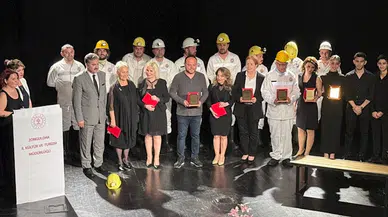 Zonguldak'ı şiirlerine konu eden şairler etkinlikte anıldı