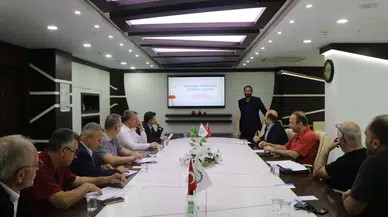 "Hopa TSO ve AÇÜ İşbirliğiyle Finansal Yönetim Eğitimi: İşletmelerin Stratejik Başarısında Önemli Adım"