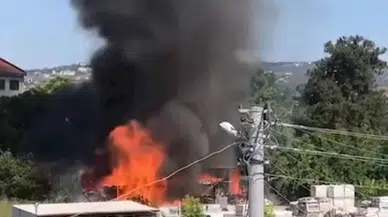 Bursa'da İnşaat deposunda çıkan yangın söndürüldü