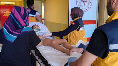 Bursa'da, merdiven boşluğuna düşen çocuk ağır yaralandı