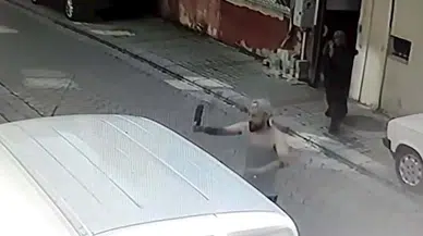 Satırla dayısının evinin kapısına dayandı; yoldan geçen 2 kadını darbetti 