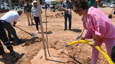 Yenişehir Belediyesi ağaçlandırma çalışmalarını sürdürüyor