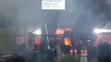 İstanbul- Kadıköy'de Galatasaray Spor Kulübü Kalamış Tesisleri'nde taraftarlar arasında gerginlik