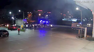 Trafikte kadın avukatın önünü kesen özel ambulans şoförüne darp soruşturması