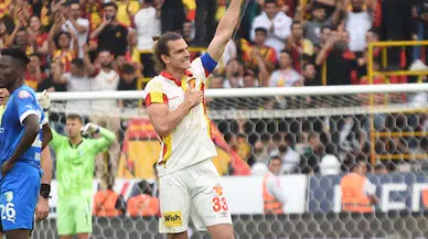 Göztepe’de Atınç gitti, Messaoudi yolcu