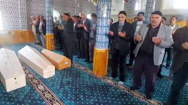 Babalarının öldürdüğü 3 kardeş, son yolculuklarına uğurlandı