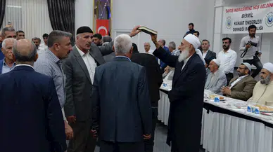 Diyarbakır’da 9 kişinin öldüğü silahlı kavganın taraflarının barış töreni öncesi, tüm firarı şüpheliler teslim oldu(2)