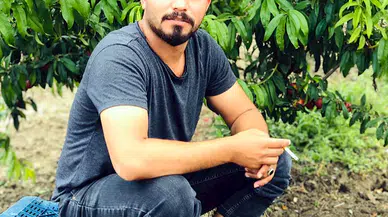 Durum paylaştı, restorana gelen hasımları yemek yediği arkadaşını öldürdü