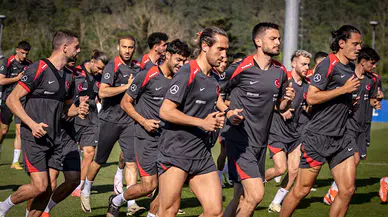 A Milli Futbol Takımı tam kadro çalıştı