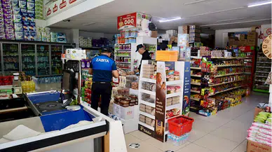 Terme'de zabıta marketleri denetledi