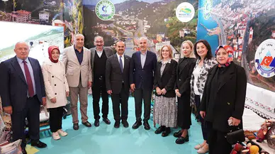 Rahmi Metin Rize Günleri etkinliğini ziyaret etti