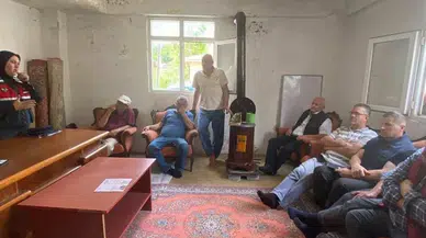 Artvin'de jandarma ekipleri köylerde KADES'i anlatıyor