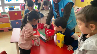 Minik öğrencilerden anlamlı hareket