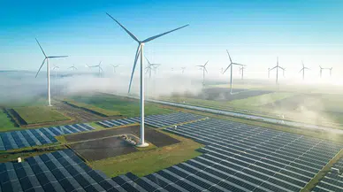 Türkiye'de elektrik üretiminde yenilenebilirin payı yüzde 42'ye ulaştı