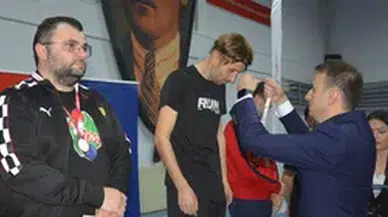 Şalpazarı'nda masa tenisi turnuvası sona erdi