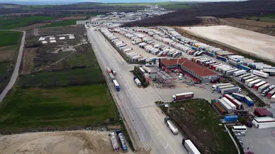 Bulgaristan sınırında 24 kilometre TIR kuyruğu