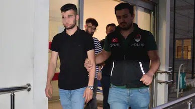 1'inci Lig Play-Off Finali'nde stada meşale ve torpil sokan 2 kişiye gözaltı