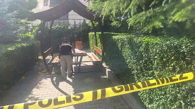 Boşanma aşamasındaki eşini ve kızını öldürüp, intihara kalkıştı