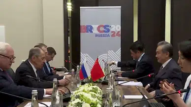 Rusya Dışişleri Bakanı Lavrov, Çinli mevkidaşı Yi ile görüştü