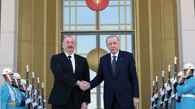 Cumhurbaşkanı Erdoğan, Azerbaycan Cumhurbaşkanı Aliyev ile görüştü (2)
