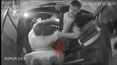 İstanbul- Beşiktaş'ta İETT otobüsünde şoförle yolcu arasındaki kavga kazayla bitti 