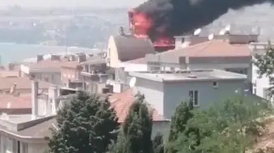 İstanbul - Silivri'de 6 katlı binanın çatısında yangın