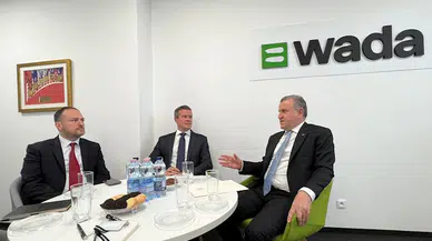 Bakan Bak, Dünya Dopingle Mücadele Ajansı Başkanı Witold Banka ile Polonya’da görüştü