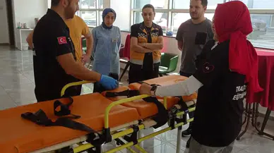 Acil Sağlık Hizmetlerinde Uzmanlaşma: Trabzon'da Temel Ambulans Eğitimi Tamamlandı