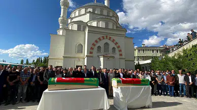 İliç'teki maden ocağından çıkarılan son 5 işçi için cenaze töreni düzenlendi (3)