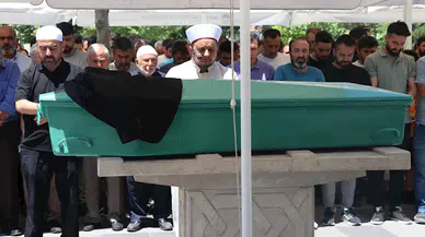 Alacak tartışmasında öldürülen inşaat işçisi toprağa verildi