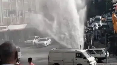 İstanbul - Bayrampaşa'da inşaat çalışmasında su borusu patladı