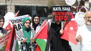 Rize'de öğretmen ve öğrenciler "sessiz yürüyüş"le İsrail'i protesto etti