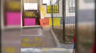 Şanlıurfa’da, muhtarlık kapısına ‘Katil’ yazan 4 kişi hakkında yakalama kararı