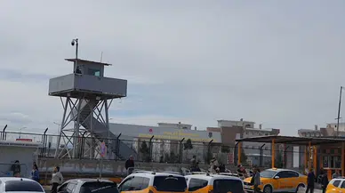 İlk hırsızlığını, hırsız yakınını ziyarete gittiği cezaevinde yaptı, yakalandı 