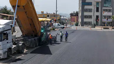 Büyükşehir'den Nazilli'de yol çalışması