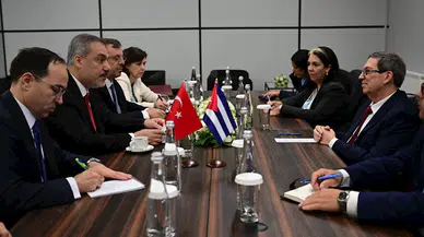 Bakan Fidan, Kübalı mevkidaşı Parrilla ile görüştü