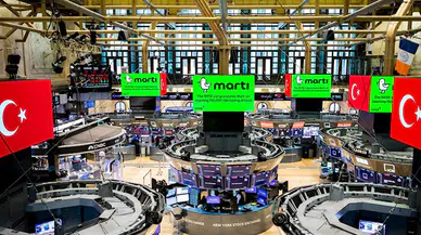 New York Borsası, 150 bin sürücüye ulaşan Martı’yı Türk bayraklarıyla kutladı