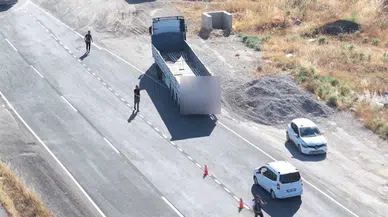 Batman’da TIR’da yapılan aramada ele geçirilen 19 kilo uyuşturucuya 3 tutuklama