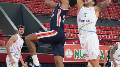 Petkimsporlu Mahir'i Türk Telekom kaptı