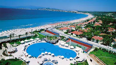 Bayram tatilinde Çeşme'de 2 kişilik konaklama 4000'den başlıyor