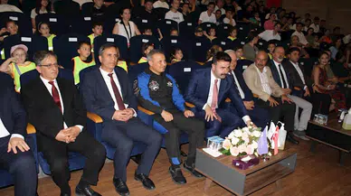 İlk Türk astronot Gezeravcı, Kütahya’da öğrencilerle buluştu (2)