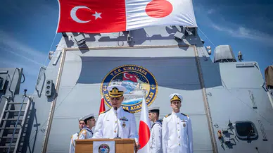 TCG Kınalıada, Japonya'yı ziyaret etti