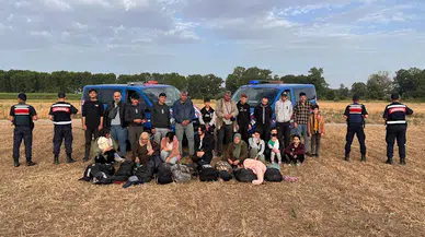 Edirne’de 22 kaçak göçmen yakalandı 