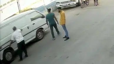 Mersin'de yedieminden çaldıkları araçları Adana'ya götürürken yakalandılar 